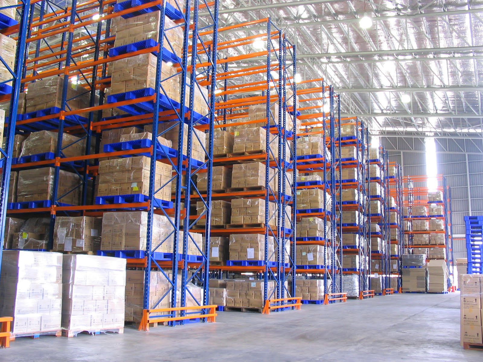 Why You Should Consider Buying Used Pallet Racking in Sydney For Your Business