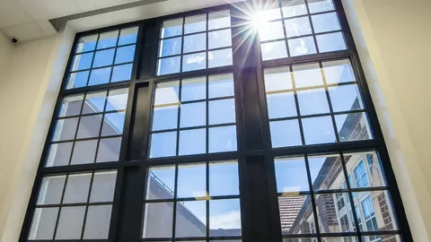 Enhancing Modern Building Safety with fire rated glass in melbourne