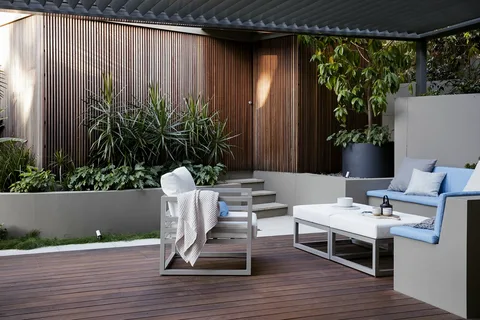 Outdoor Lounge Setting Sydney: Creating a Comfortable Alfresco Retreat